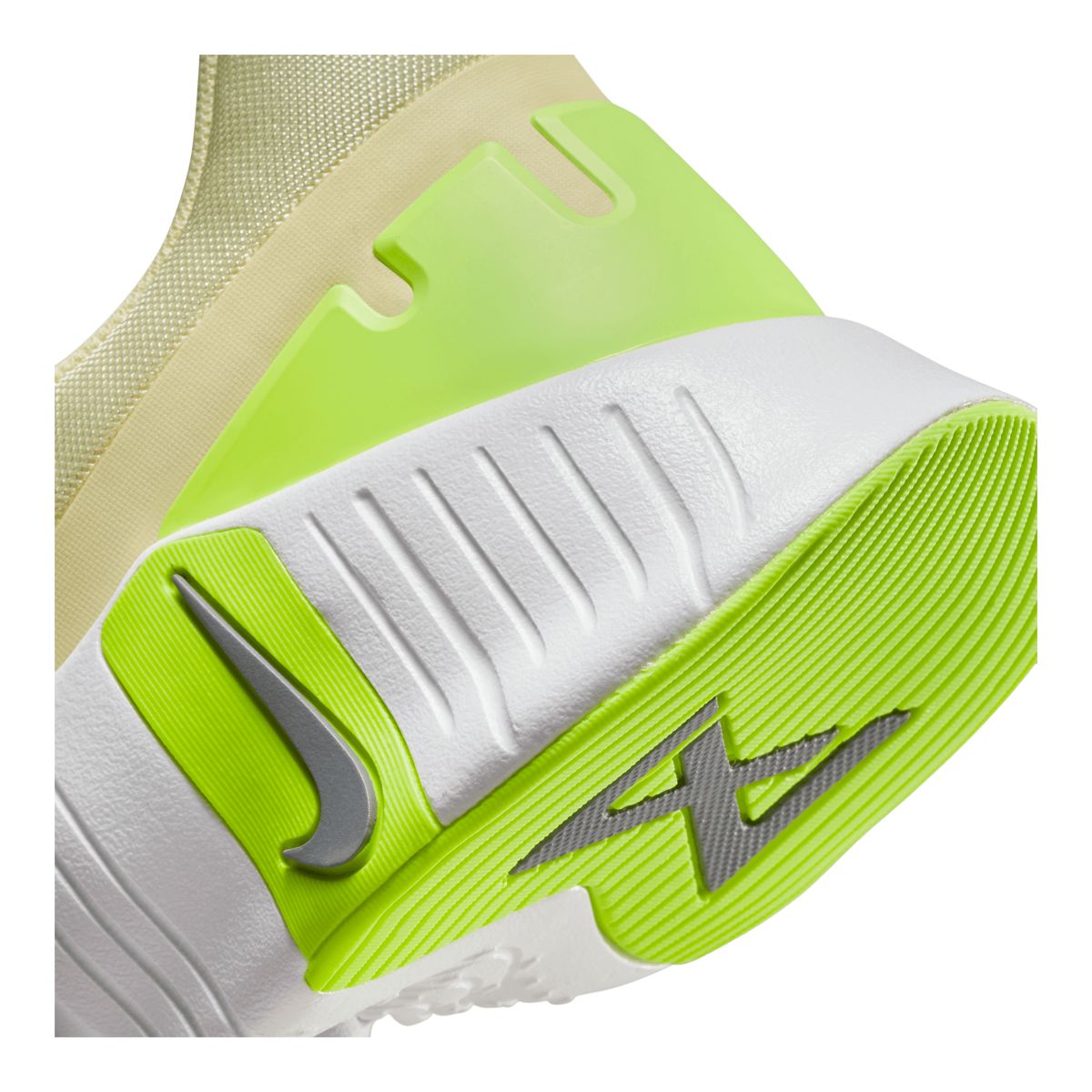 Nike Women's Free Metcon 5 Training Shoes