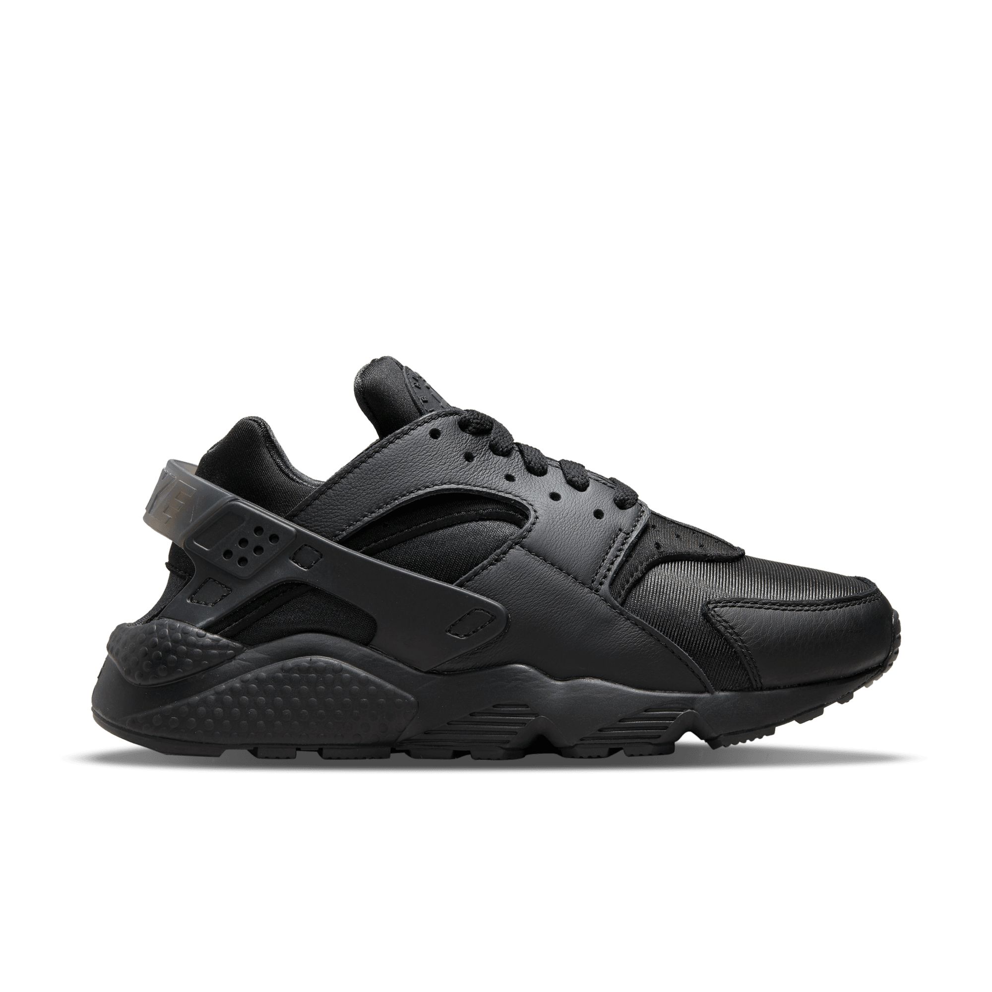 Huaraches at shop the mall