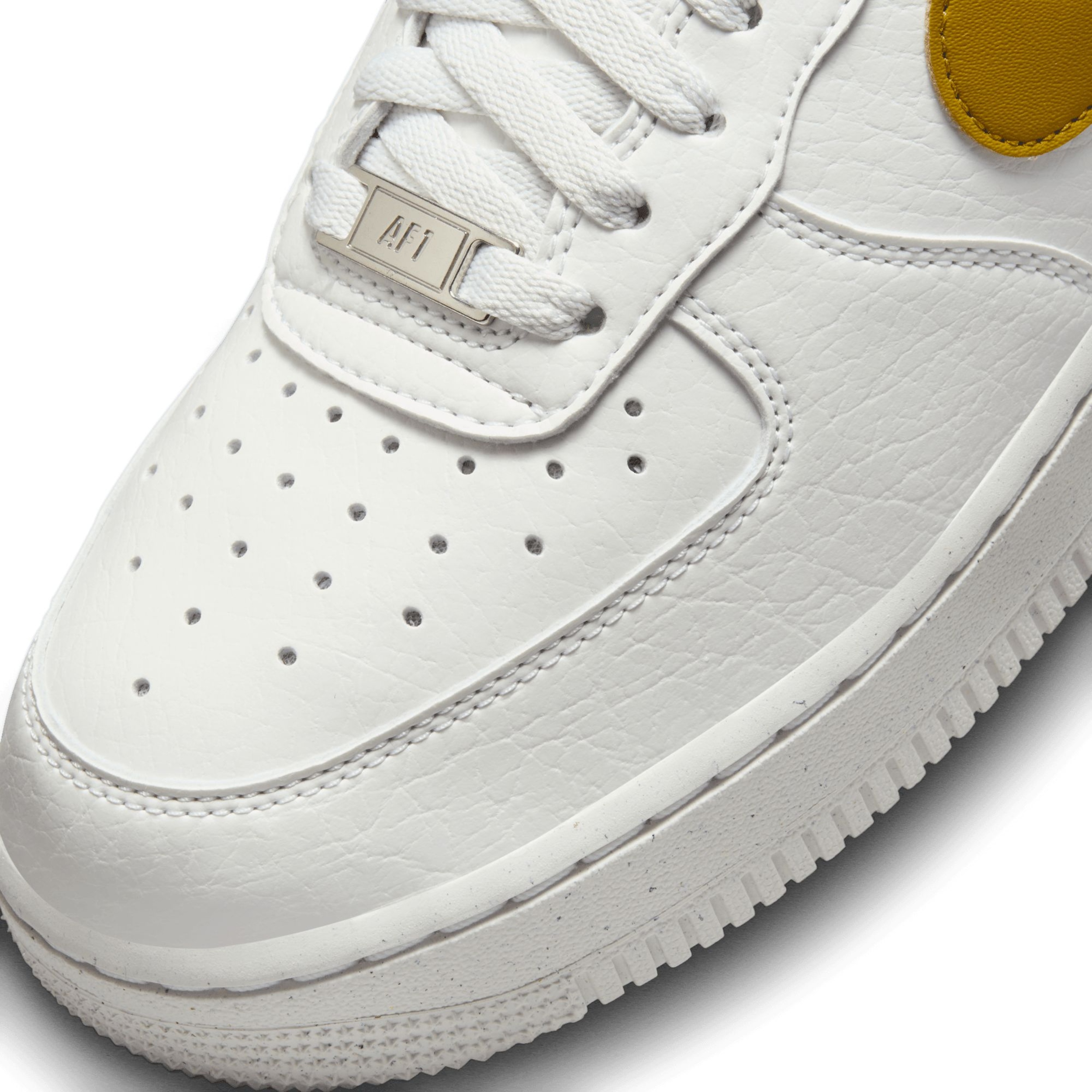Nike Women's Air Force 1 07' Shoes, Sneakers | SportChek