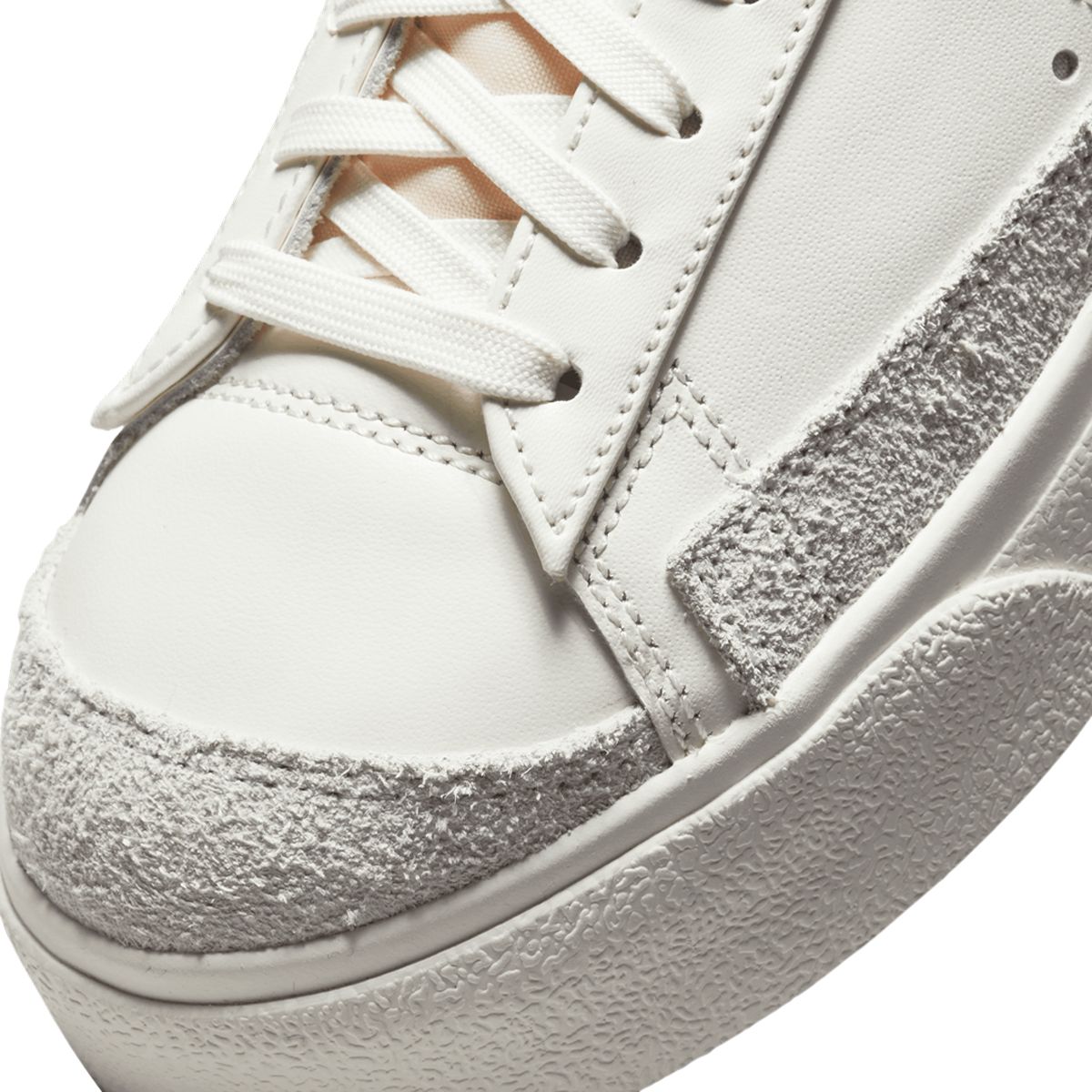 Nike Women's Blazer Low Platform Shoes