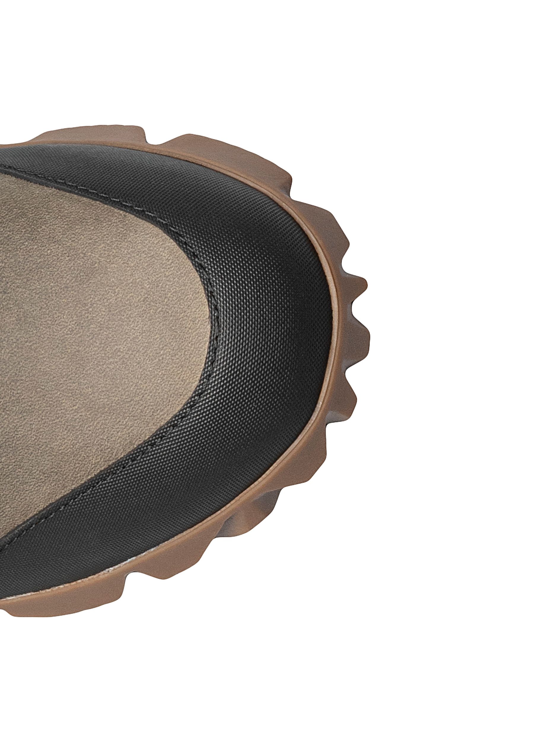 BOGS Women's Arcata Urban Mid Winter Boots