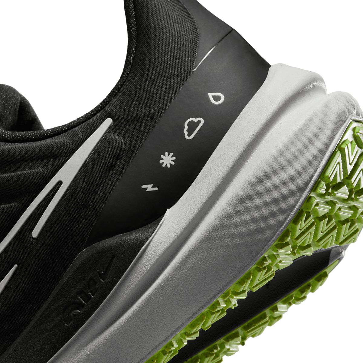 Nike Women's Air Winflo 9 Shield Running Shoes