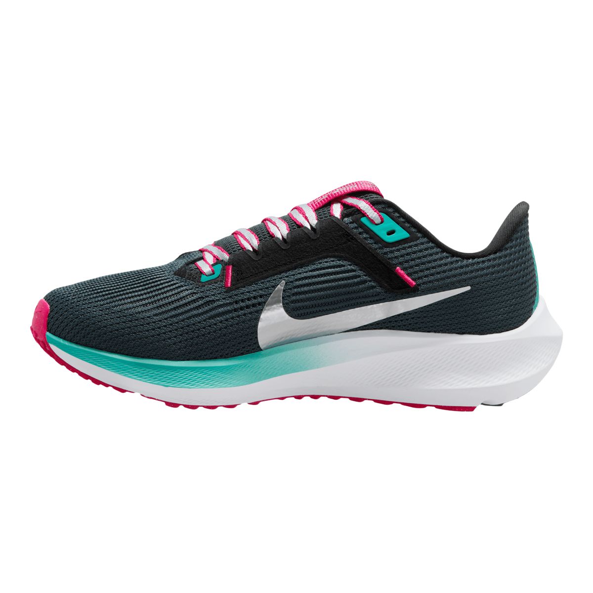 Nike Women's Air Zoom Pegasus 40 Running Shoes