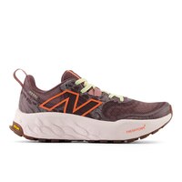 New Balance Women's  Hierro V8 Trail Running Shoes Side_Right