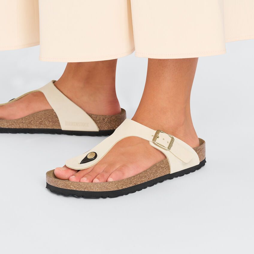 Birkenstock Unisex Gizeh Nubuck Leather Sandals | SportChek