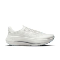 Nike Women's Matriarch Training Shoes Side_Right