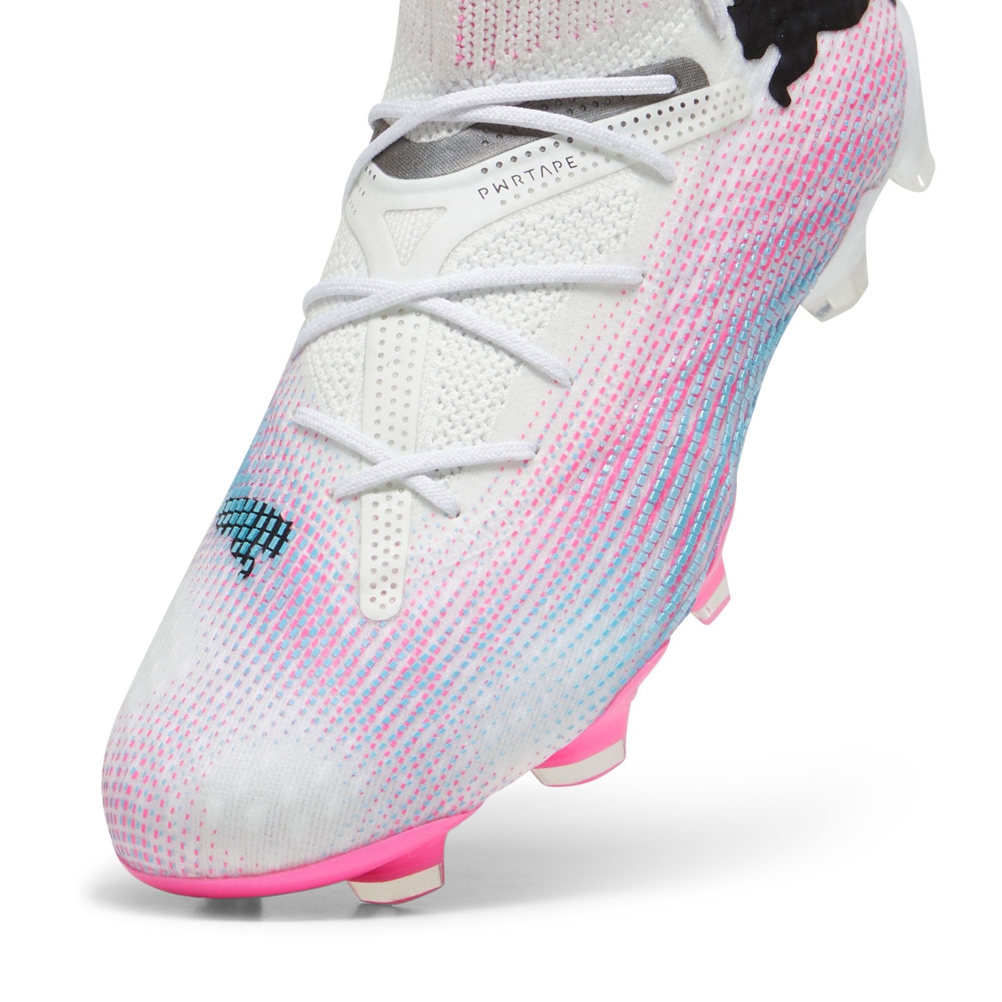 PUMA Women's Future 7 Ultimate Firm Ground Soccer Cleats