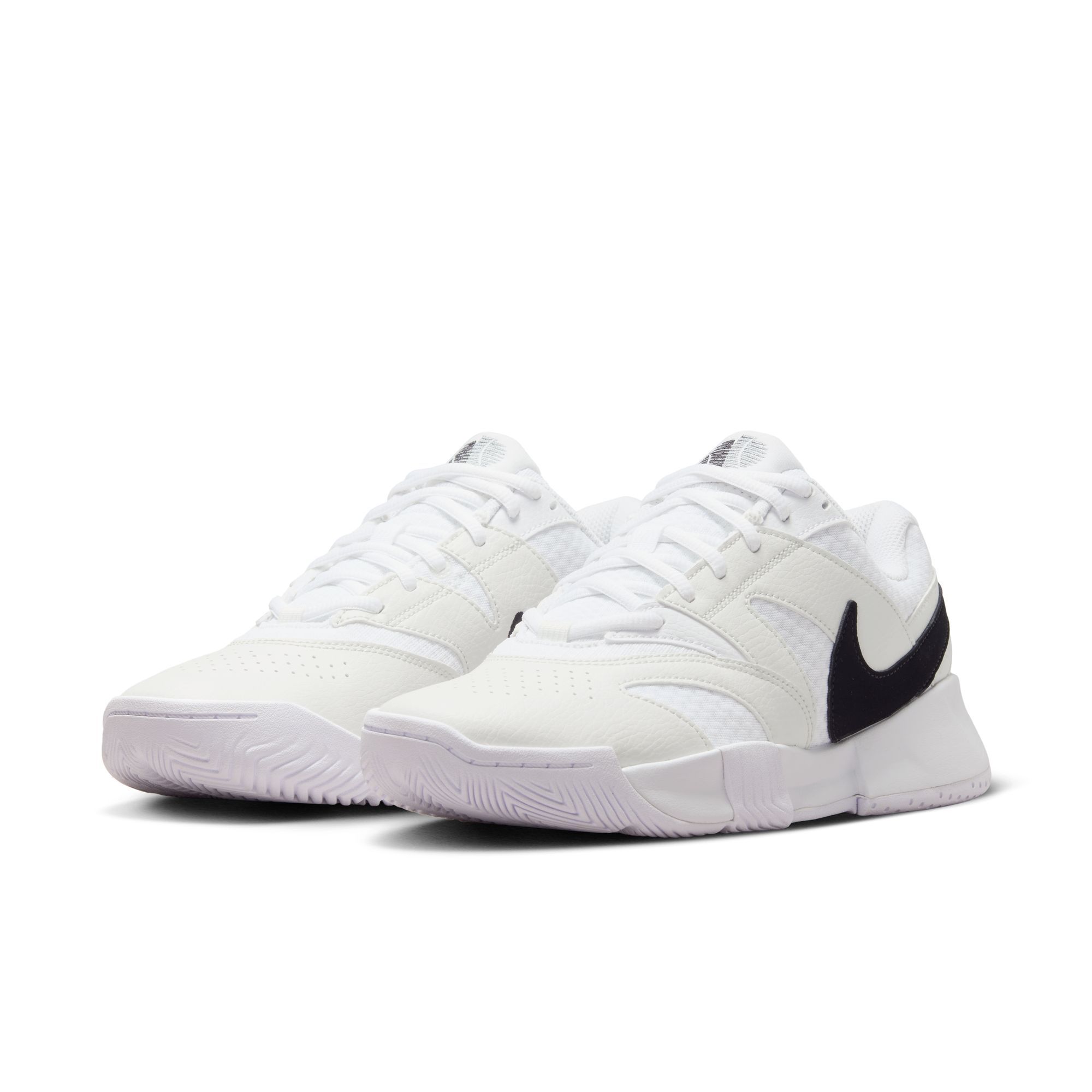 Nike Women's Zoom Court Lite 4 Shoes
