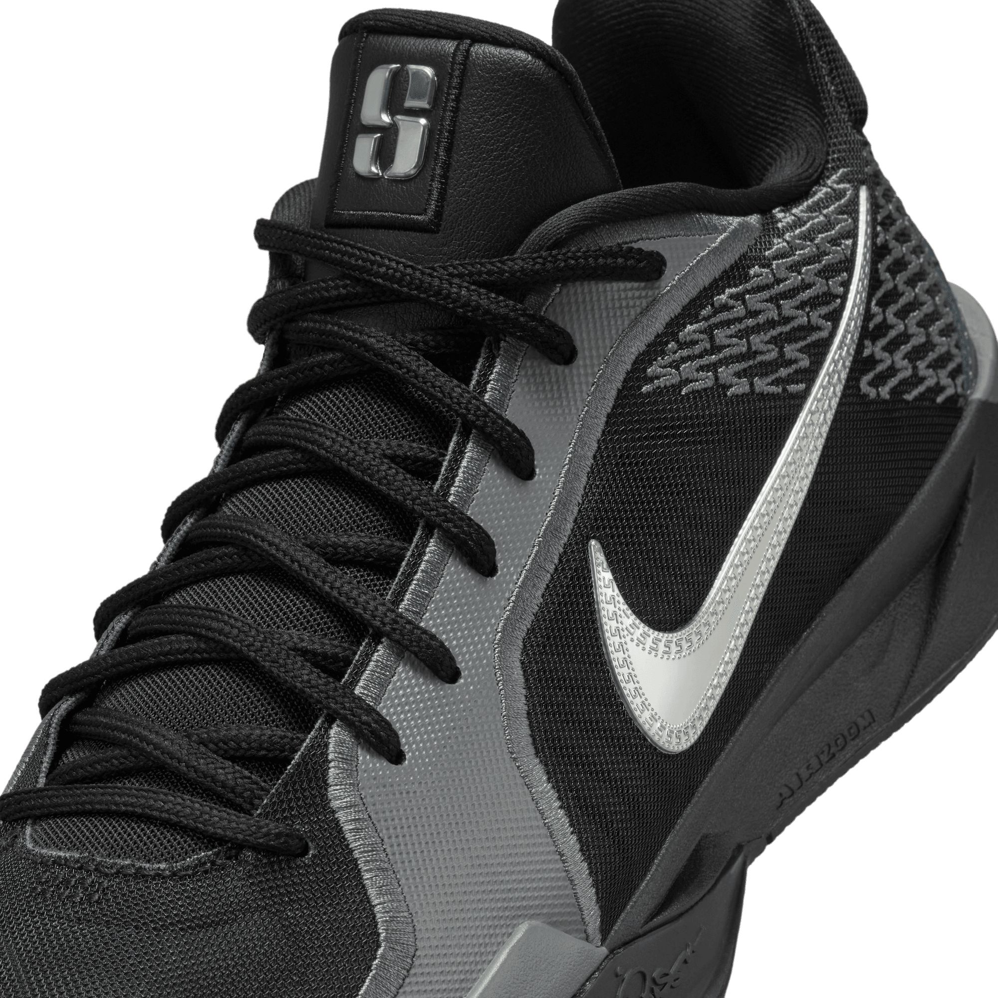 Nike Women's Sabrina 2 Basketball Shoes