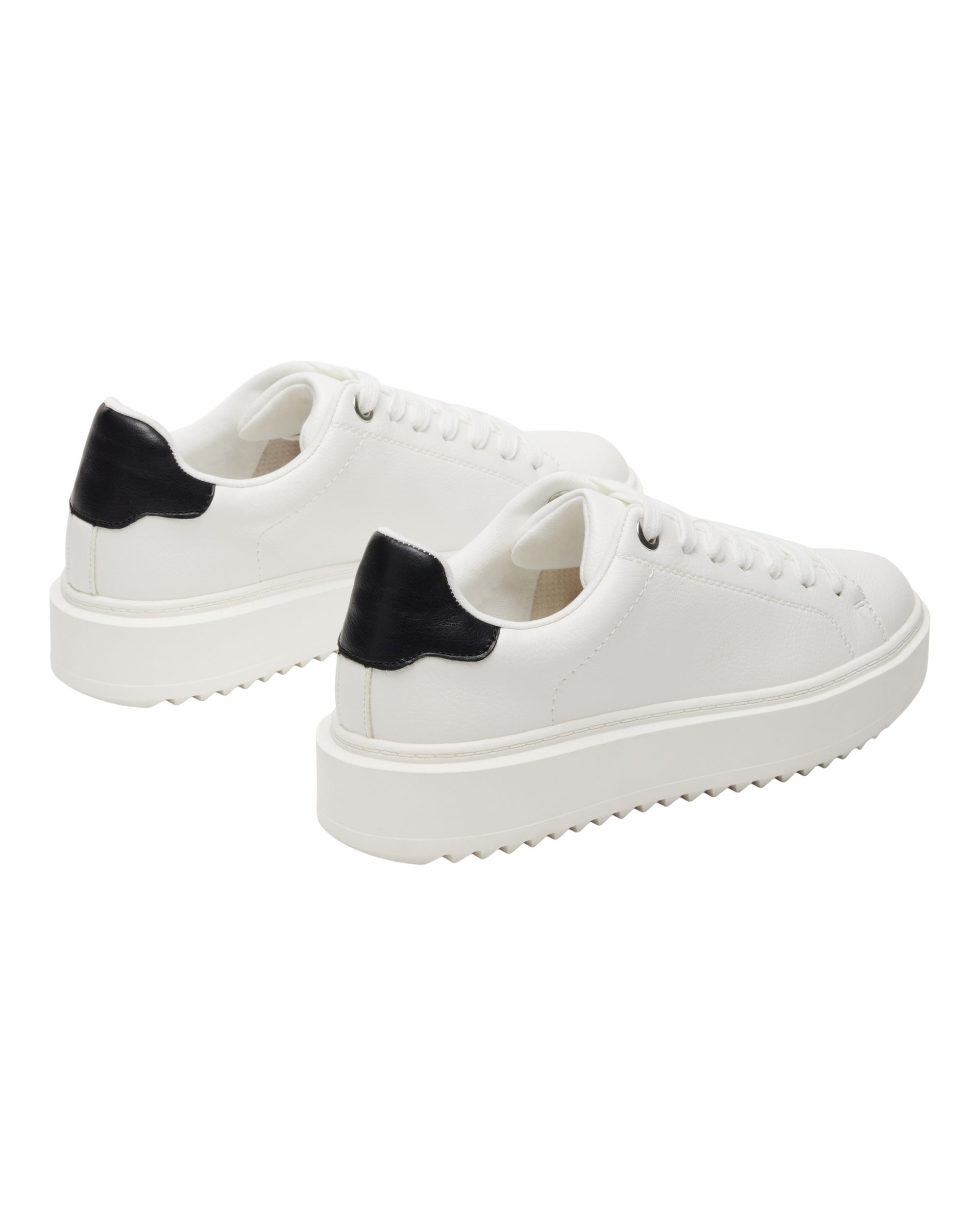 Steve Madden Women's Catcher Shoes