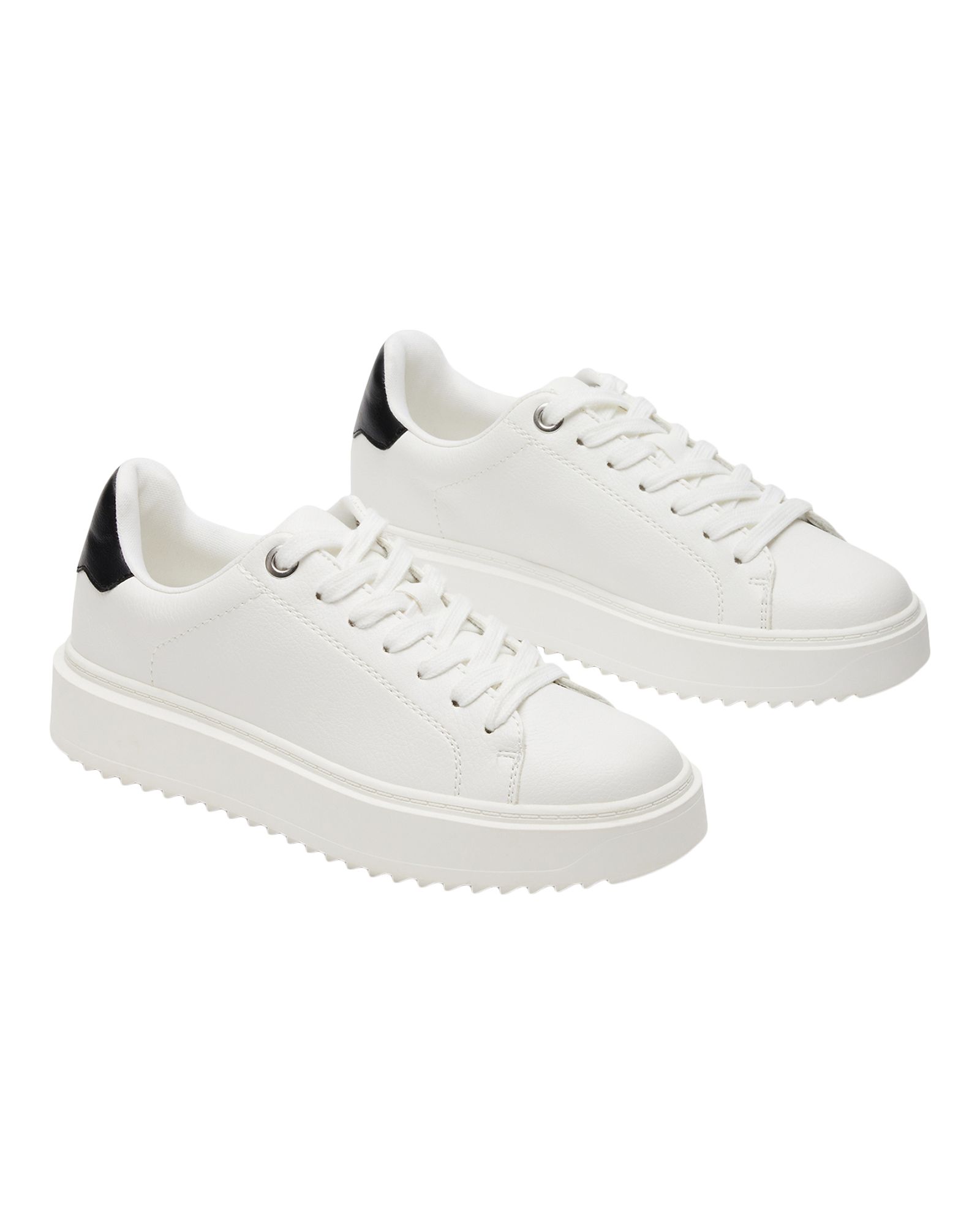 Steve Madden Women's Catcher Shoes