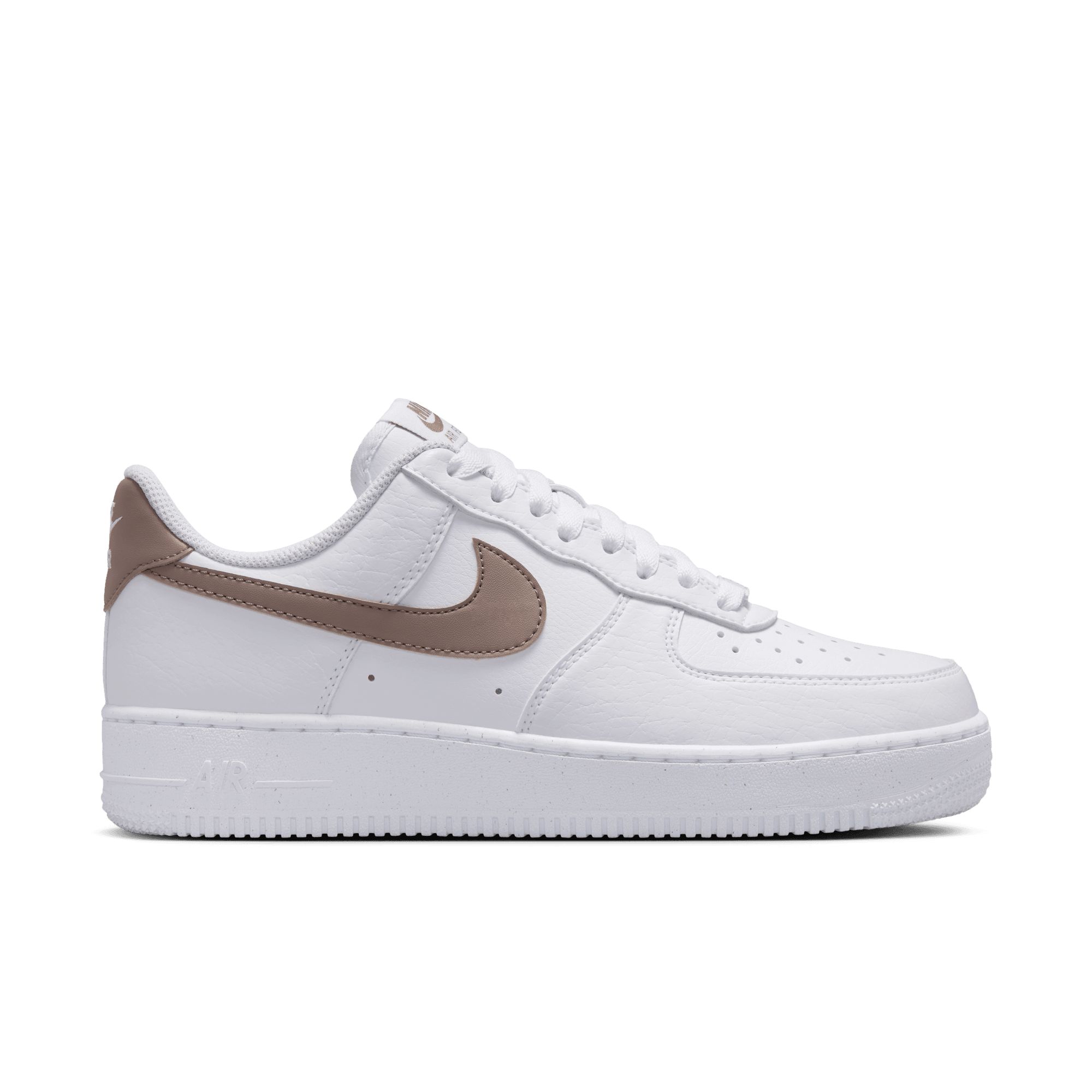 Nike Women's Air Force 1 '07 Shoes