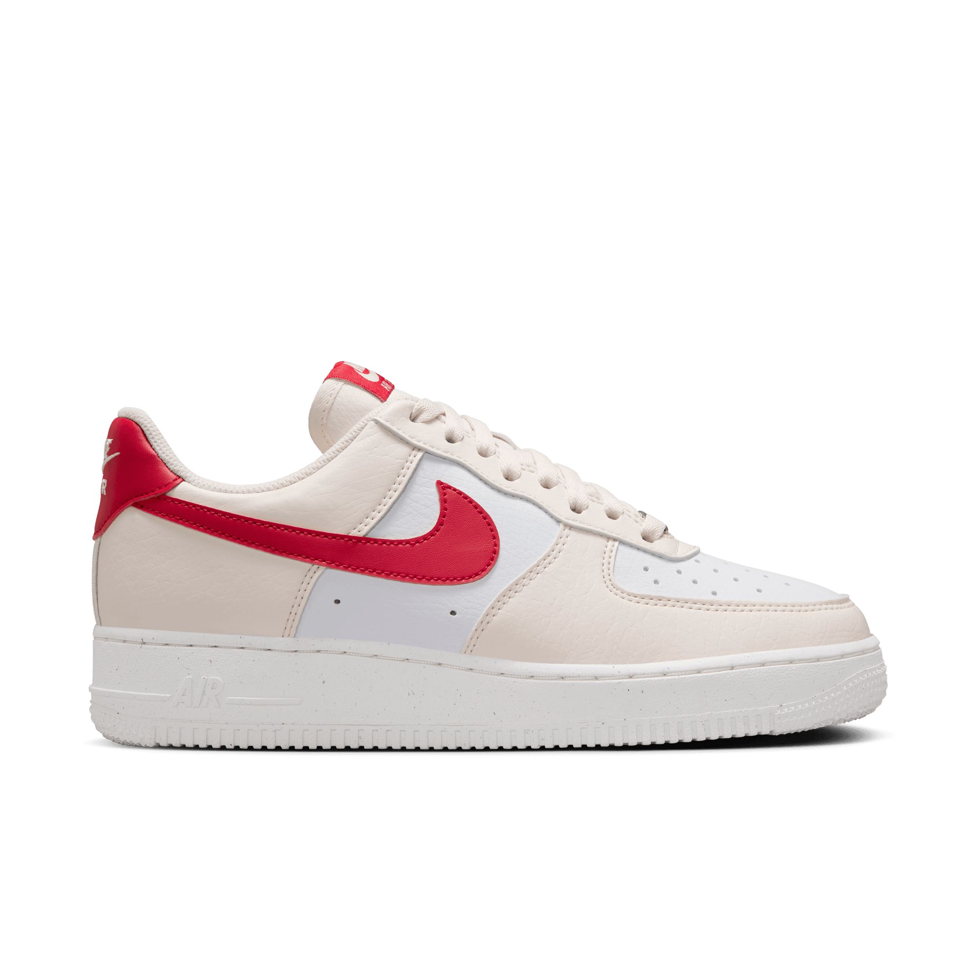 Nike Women's Air Force 1 '07 Shoes