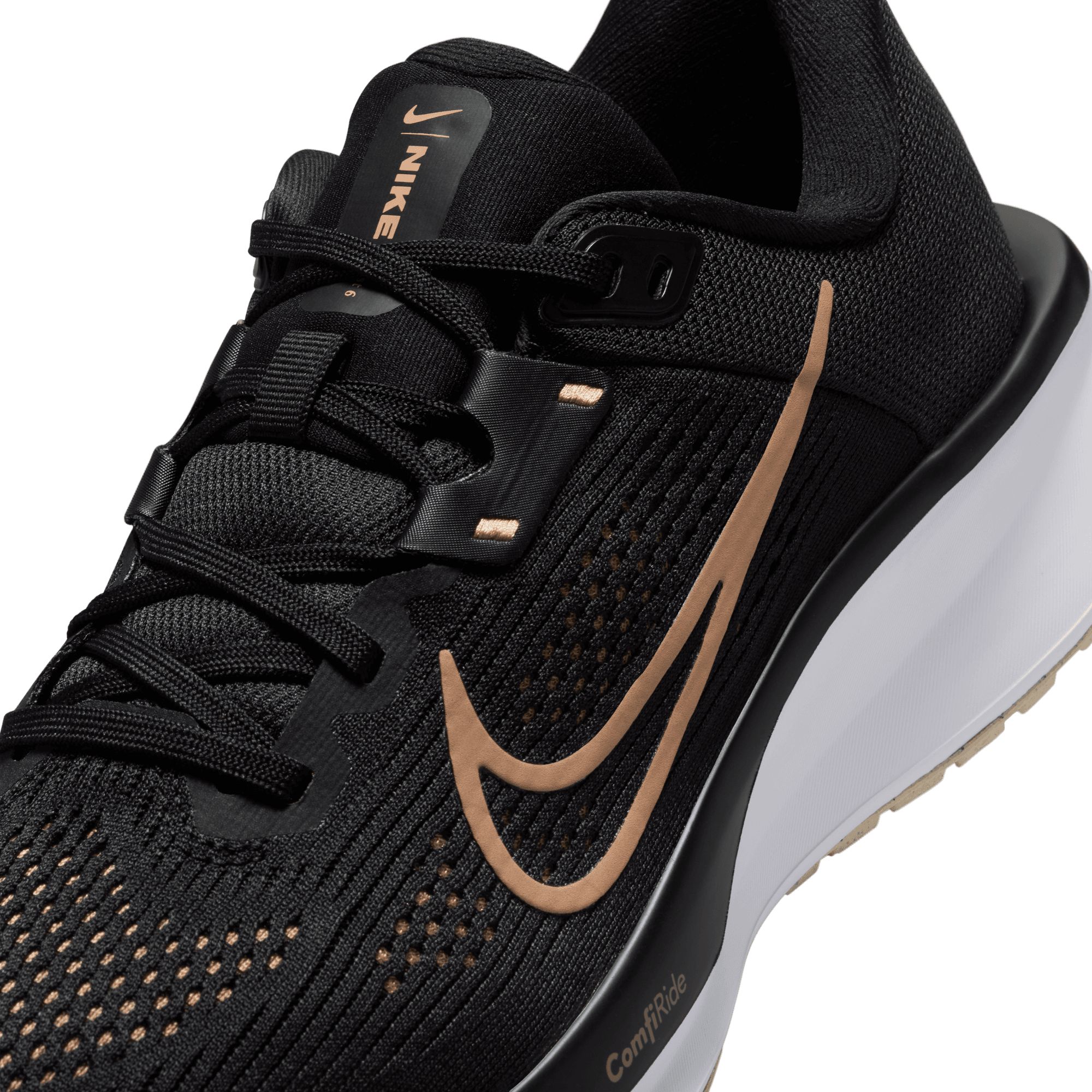 Nike Women's Quest 6 Running Shoes