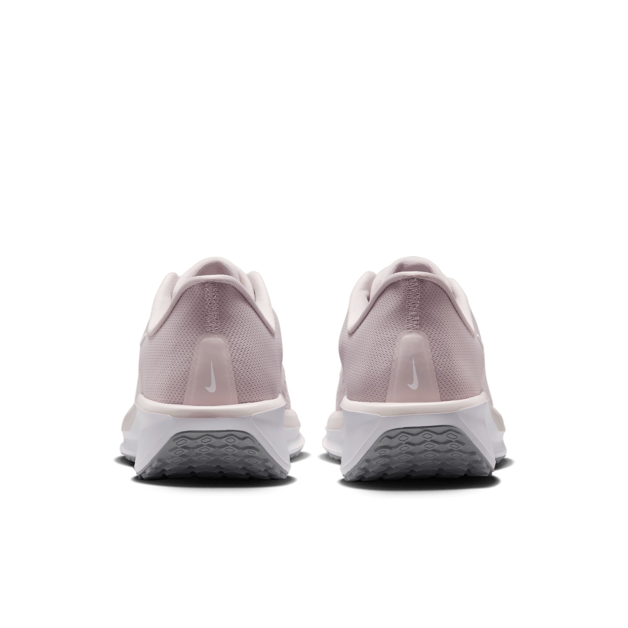 Nike Women's Quest 6 Running Shoes