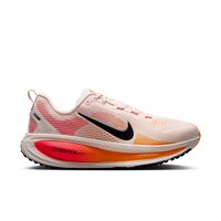 Nike Women's Vomero 18 Running Shoes Side_Right