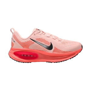 Nike Women's Vomero 18 Running Shoes