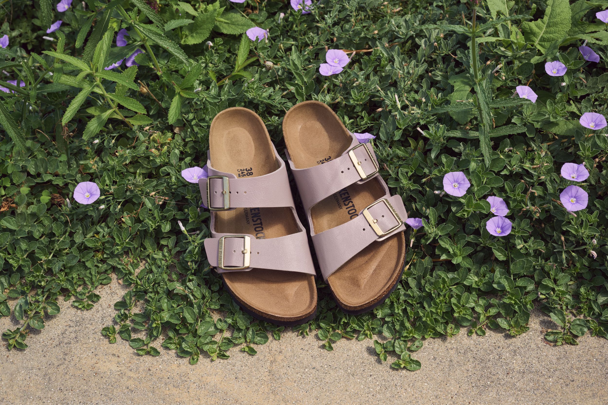 Birkenstock Unisex Arizona Birko-Flor® Sandals