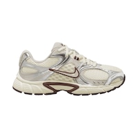 Nike Women's V5 RNR Shoes Side_Right