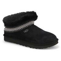 UGG Women's Classic Mini Crescent Boots Front_Three_Fourths_Angled_Right