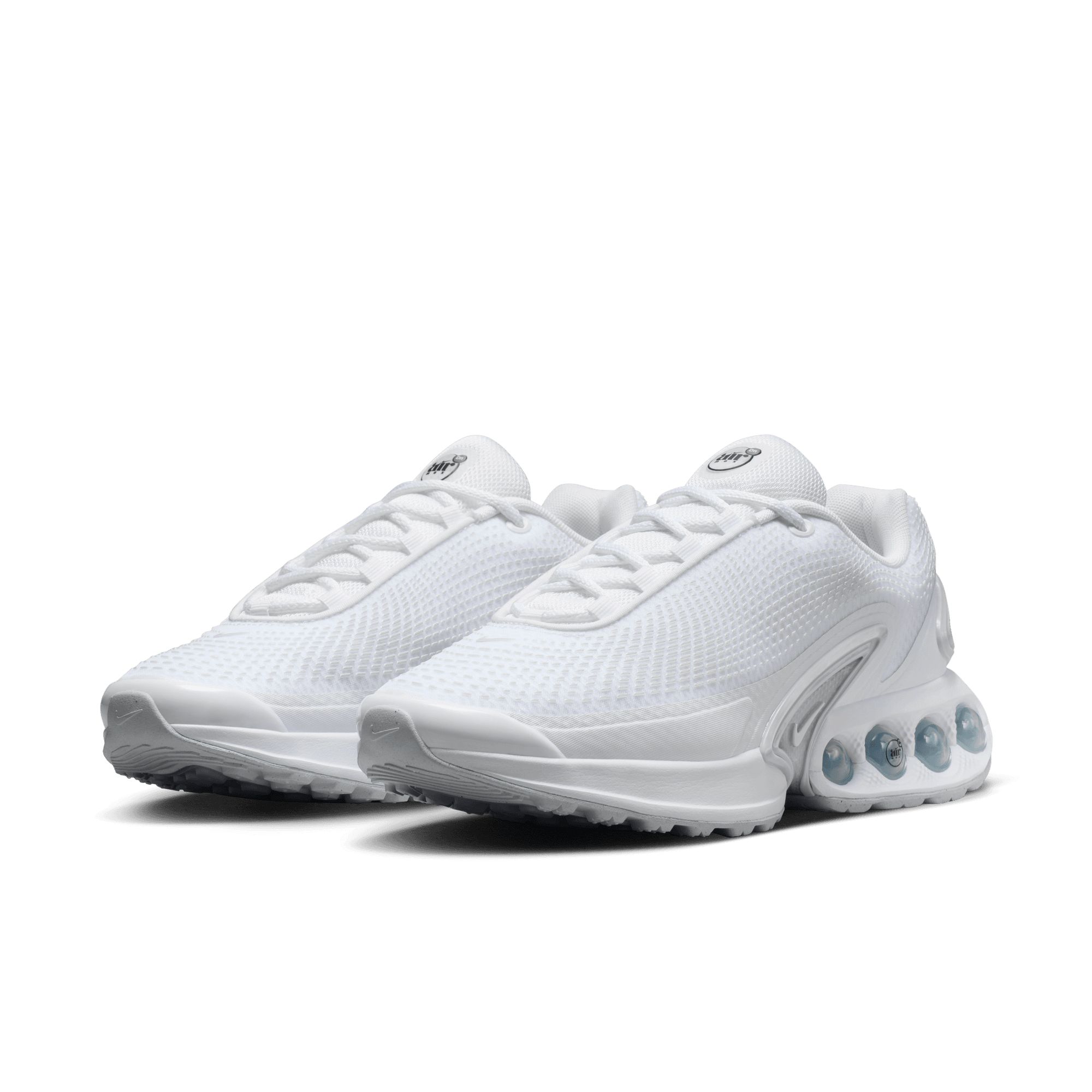 Nike Air Women's Max Dynamic Air Sneakers