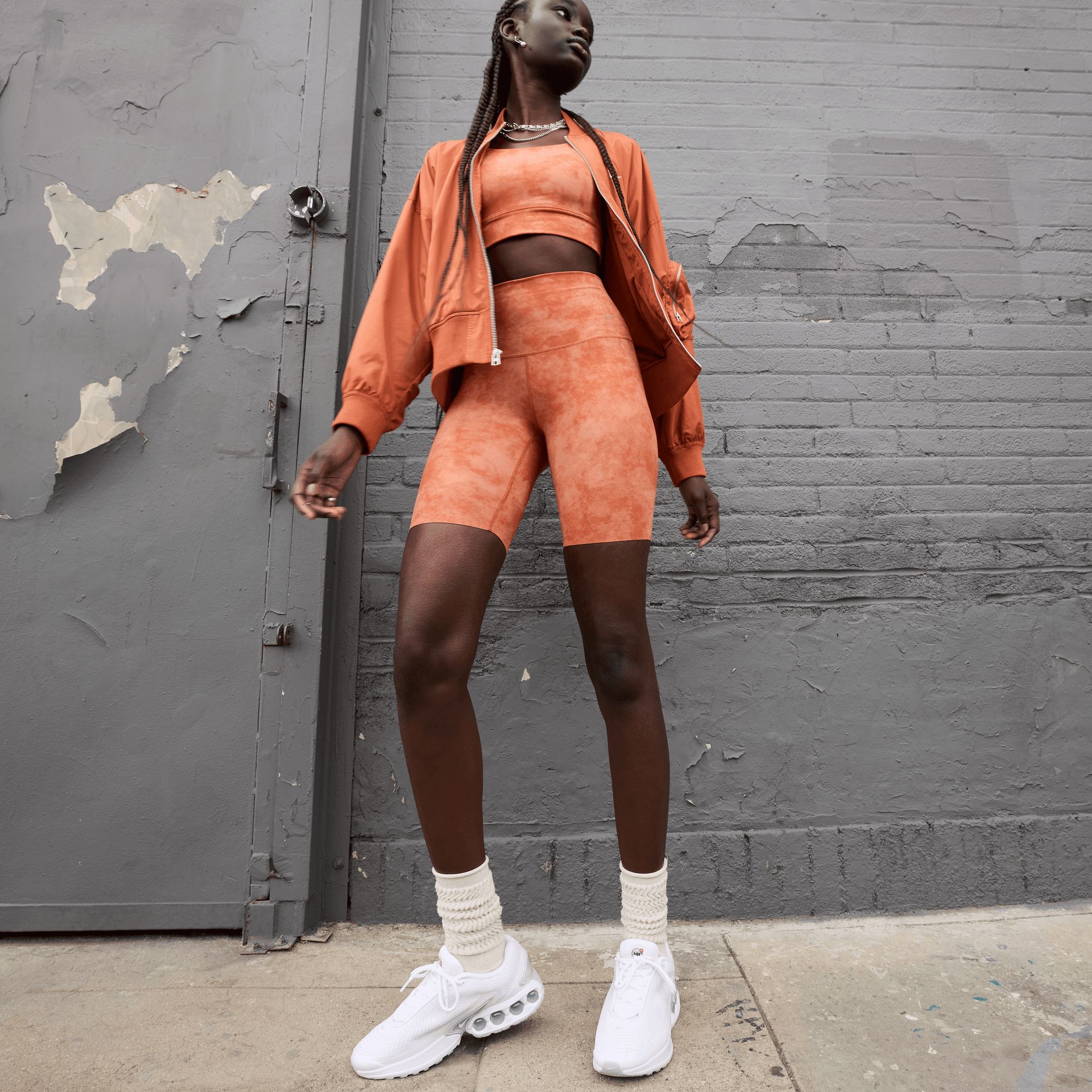 Nike Air Women's Max Dynamic Air Sneakers