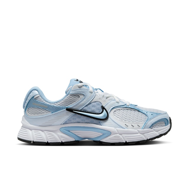 Nike Women's V5 RNR Shoes