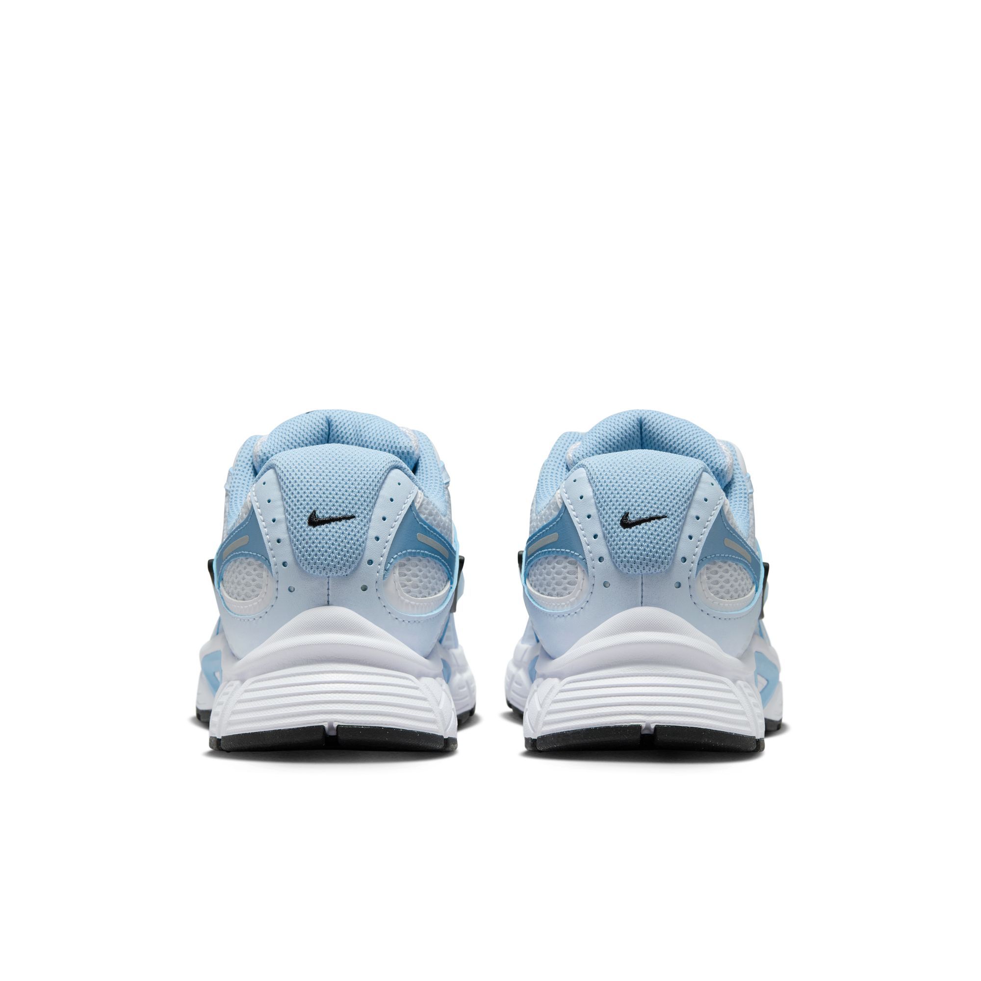 Nike Women's V5 RNR Shoes