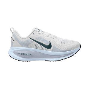 Nike Women's Vomero 18 Running Shoes