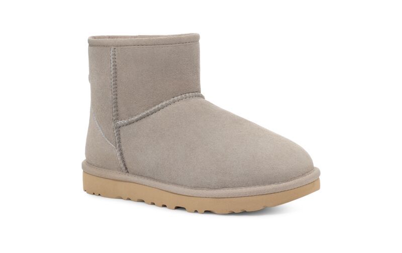 UGG Women's Classic Mini II Shoes
