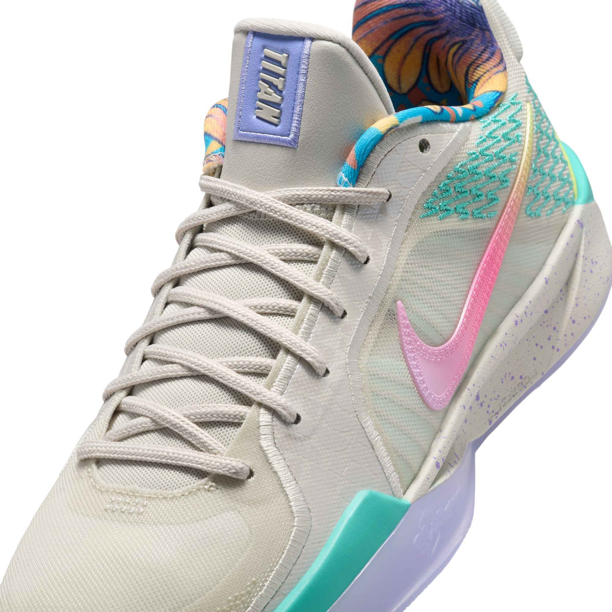 Nike Women's Sabrina 2 Activate サブリナ2 Nike Women's Sabrina 2 Basketball Shoes | SportChek