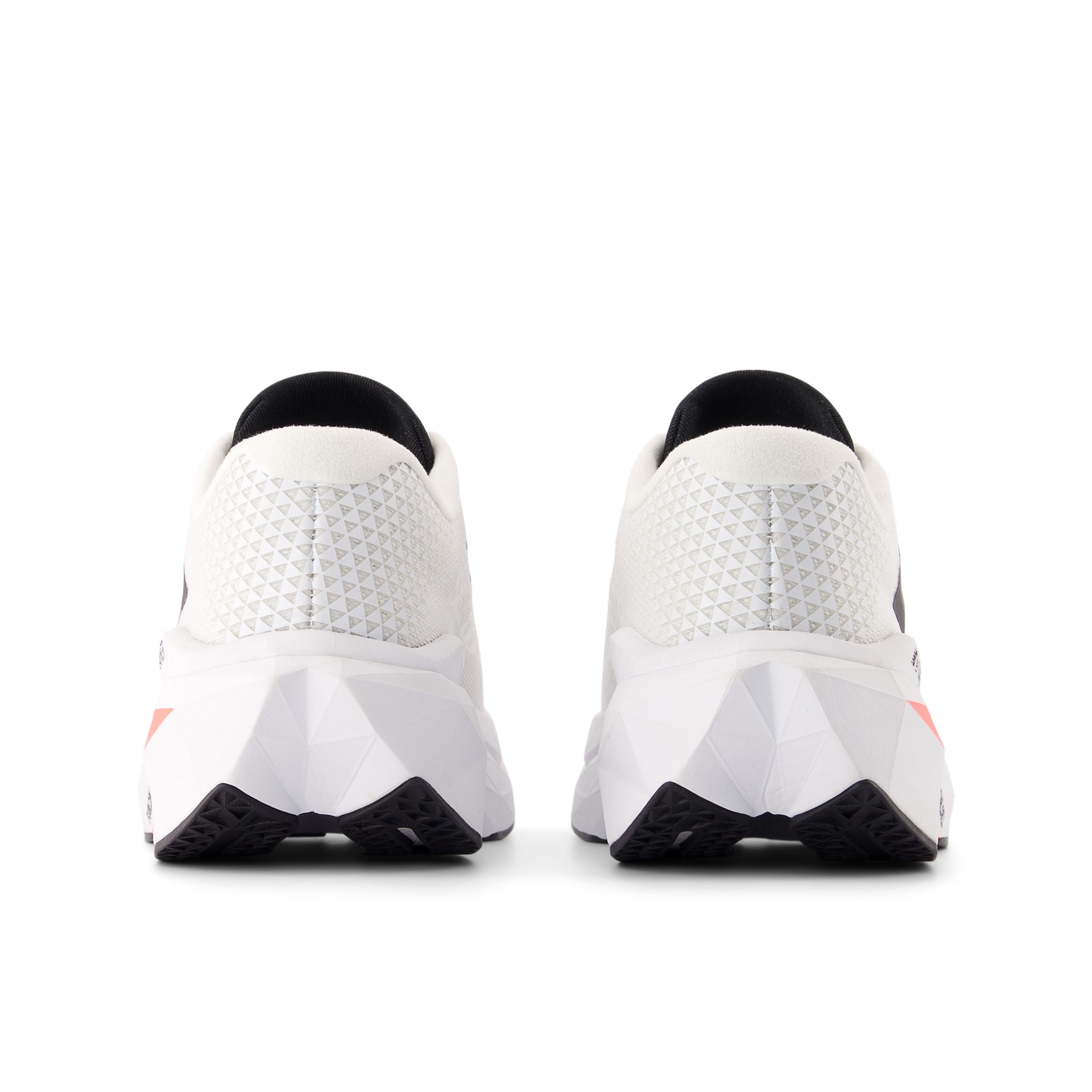 New Balance Women's SuperComp Trainer v3  Running Shoes