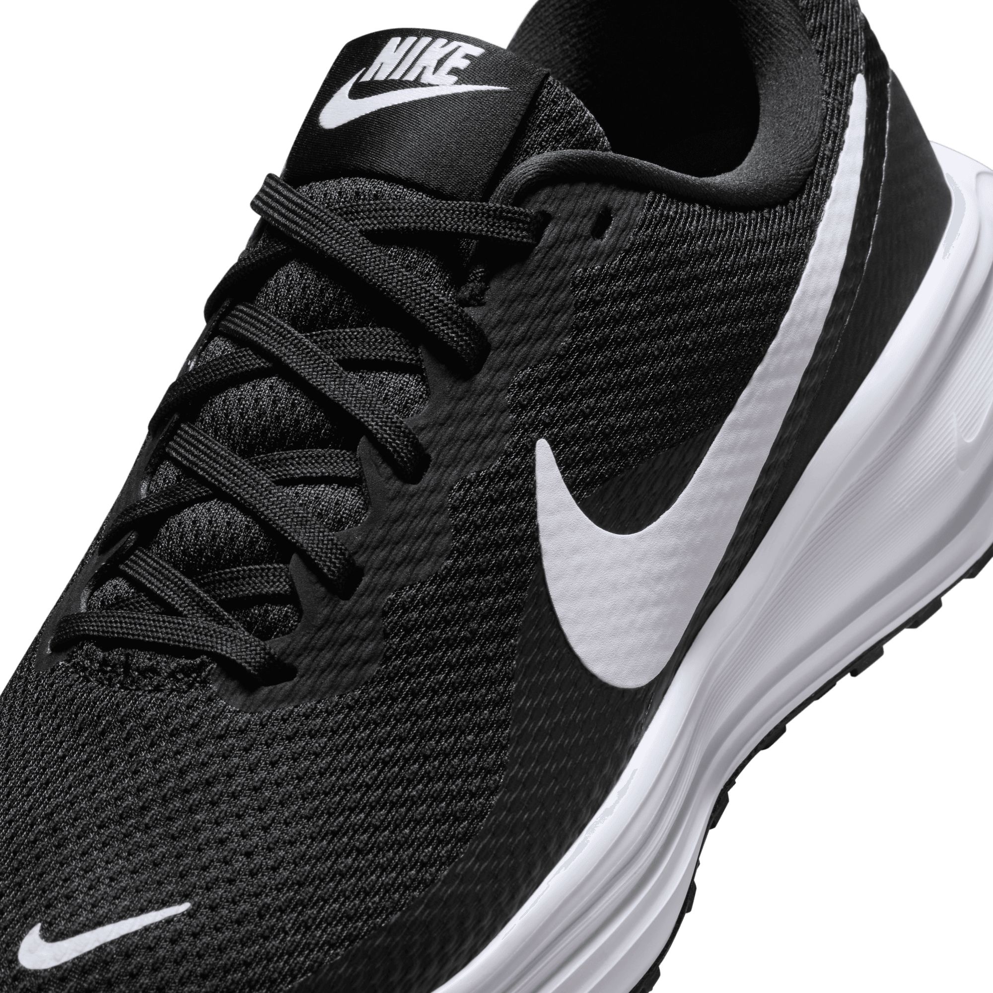 Nike Women's Revolution 8 Running Shoes