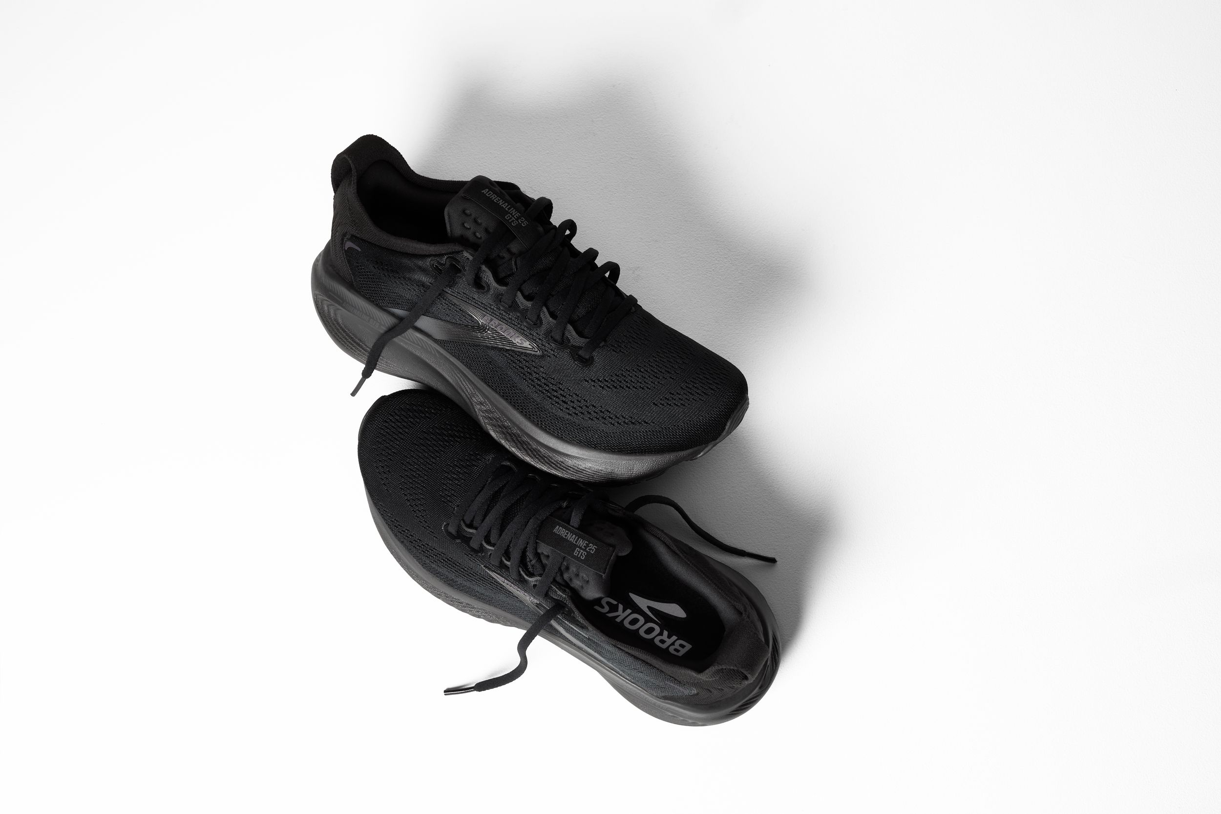 Brooks Women's Adrenaline Gts 25 Cushioned Running Shoes