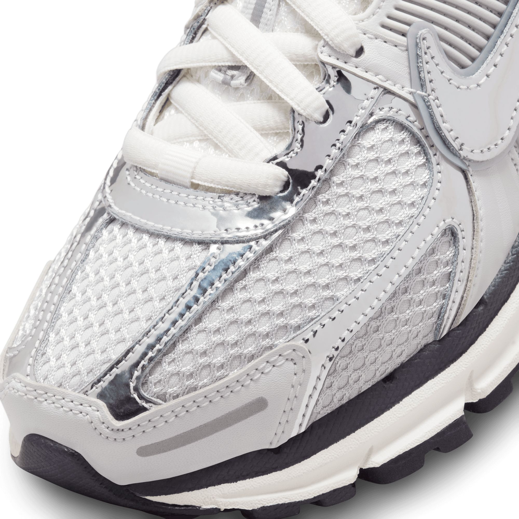 Nike Women's Zoom Vomero 5 Running Shoes