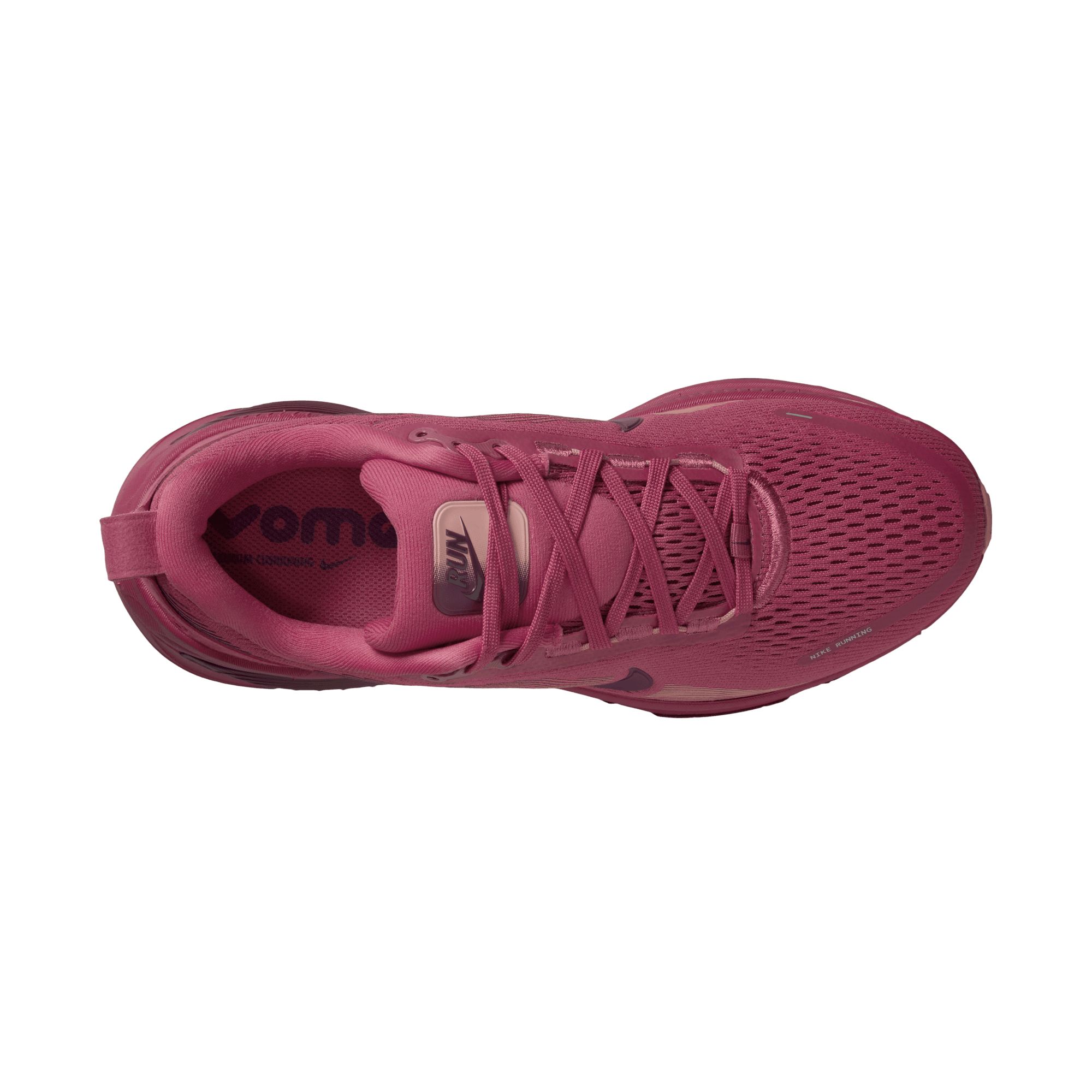 Nike Women's Vomero 18 Running Shoes