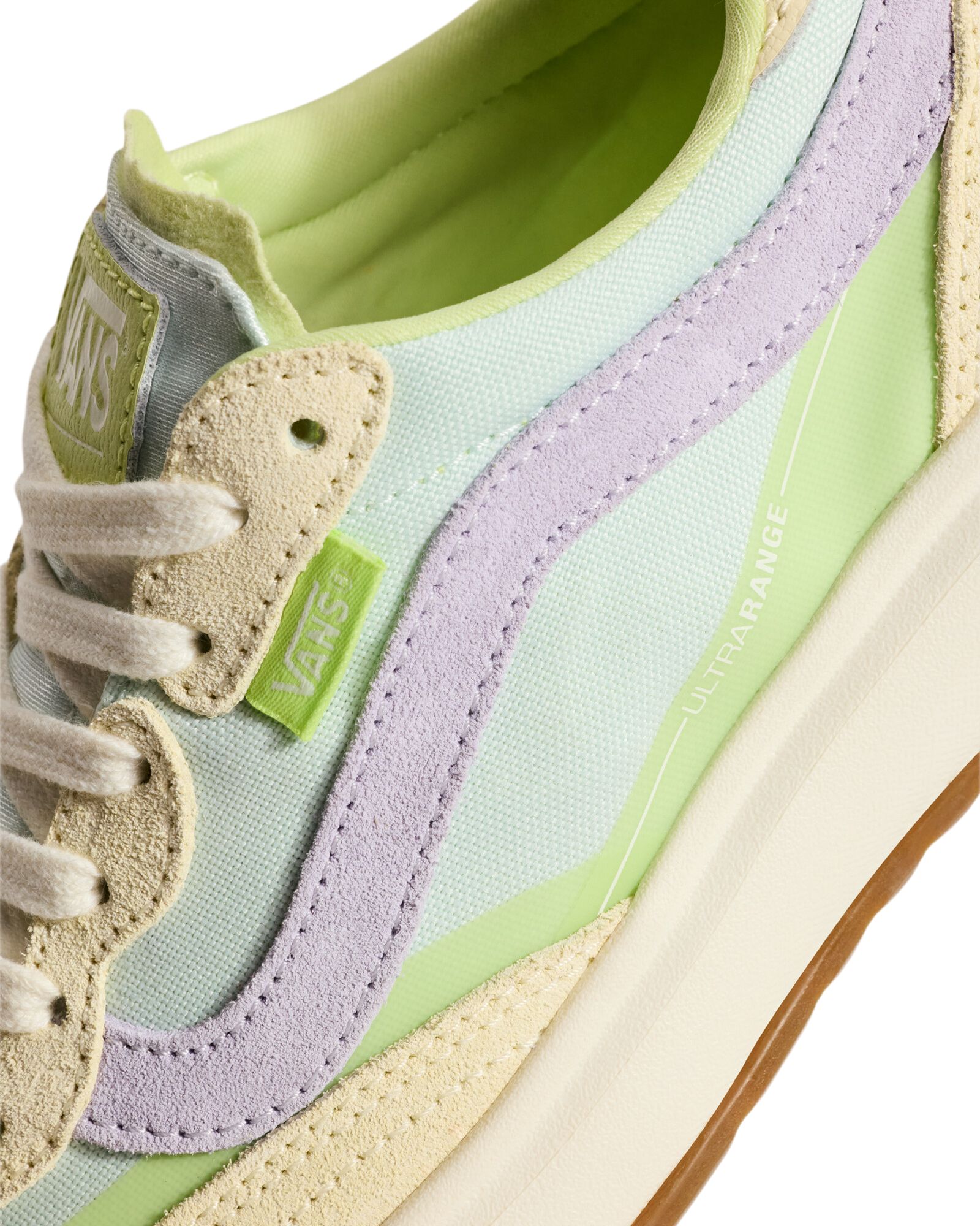 Vans Women's MTE UltraRange 2.0 SE Sneakers