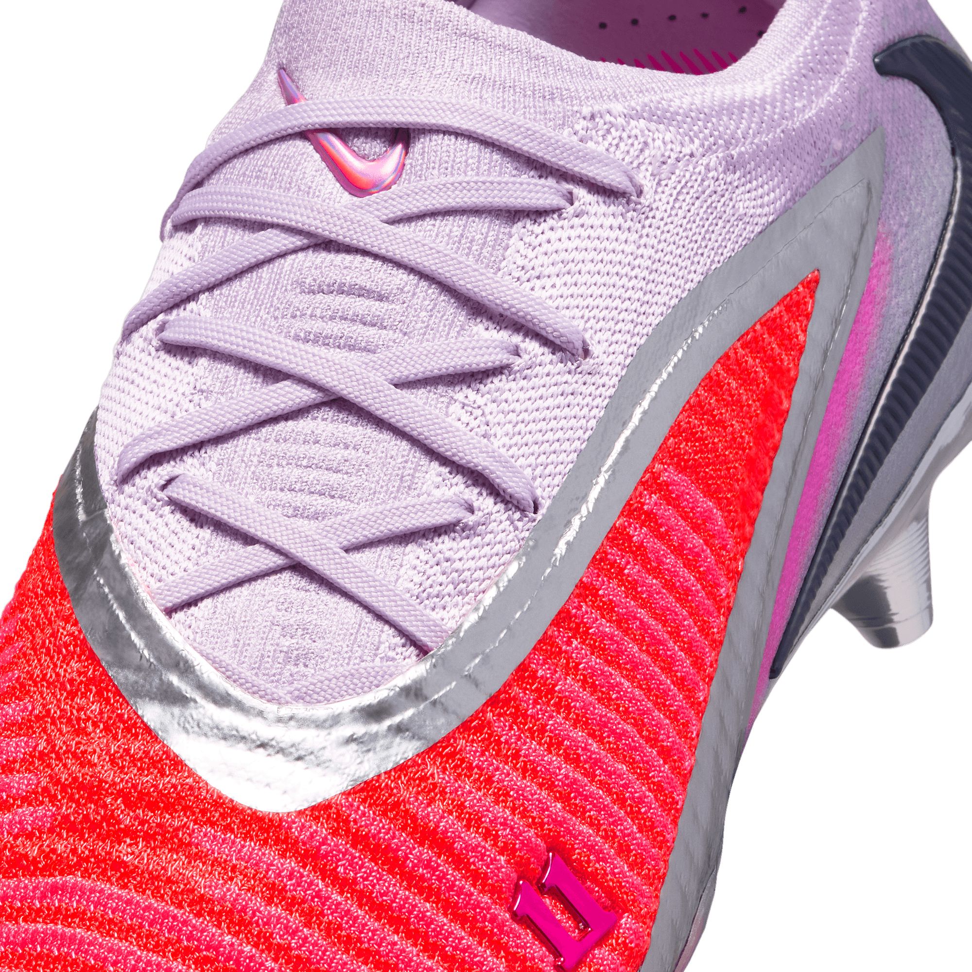 Nike Women's Phantom 6 Low Elite Firm Ground Soccer Cleats