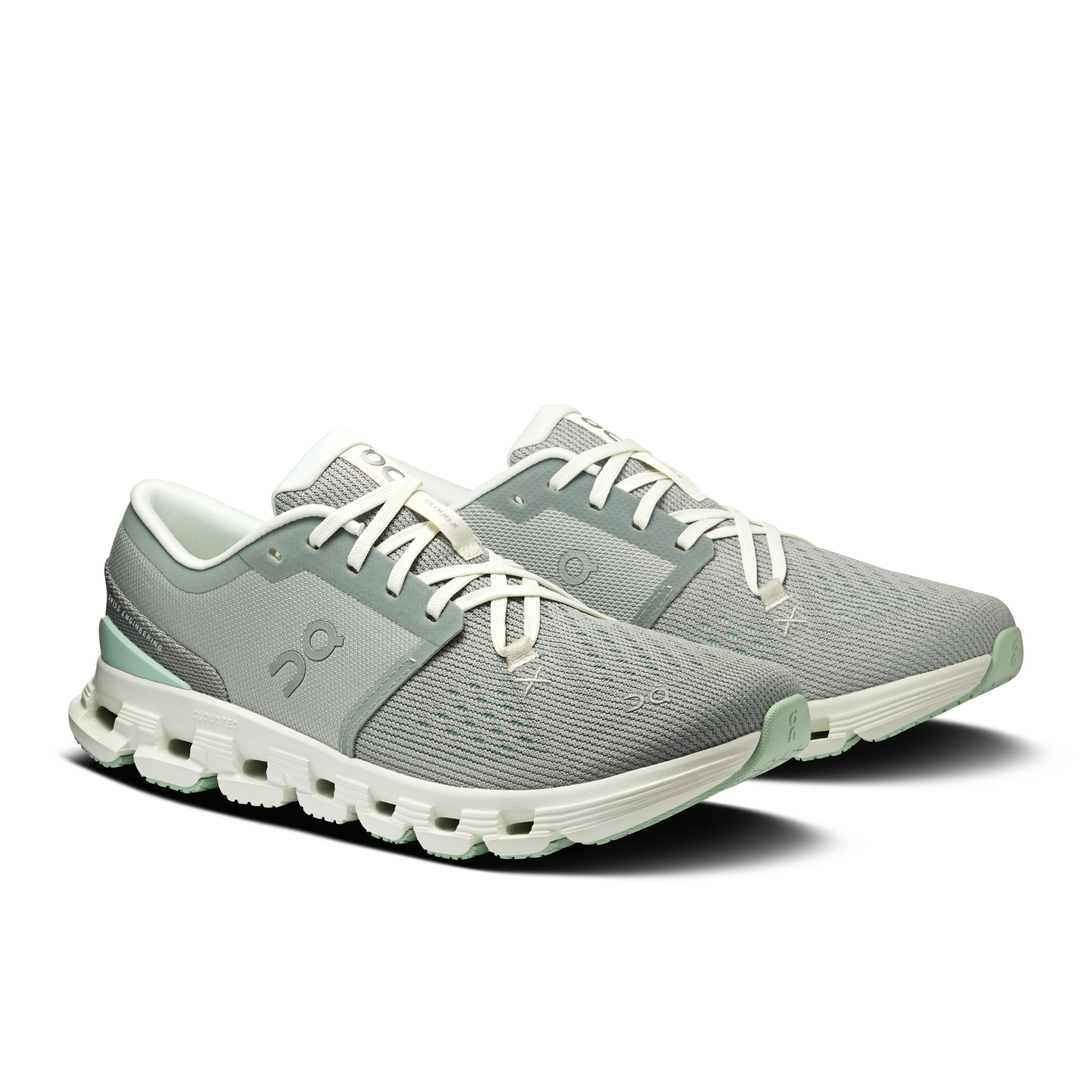 On Women's Cloud X 4 Training Shoes