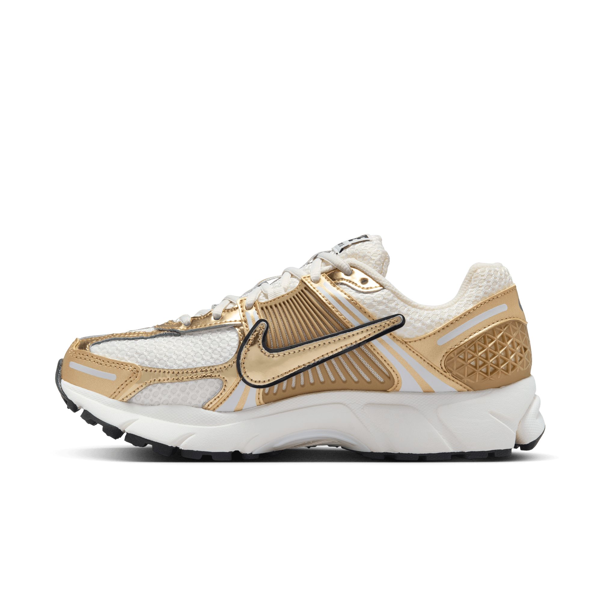 Nike Women's Zoom Vomero 5 Shoes
