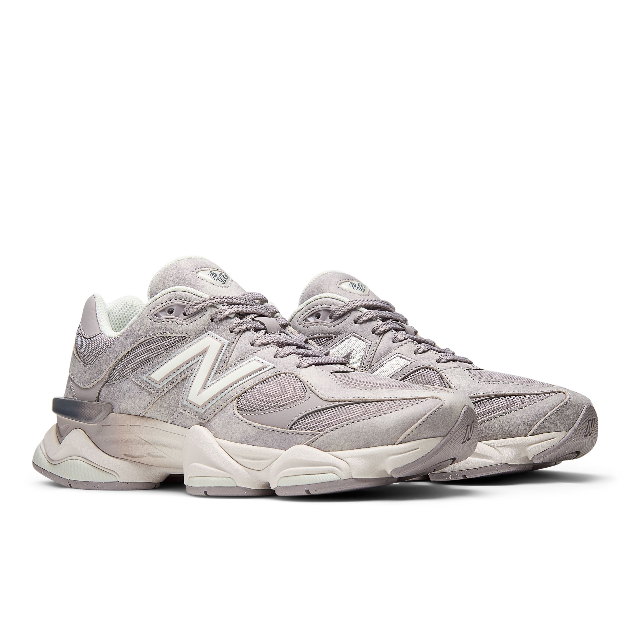 New Balance Unisex 9060 Shoes