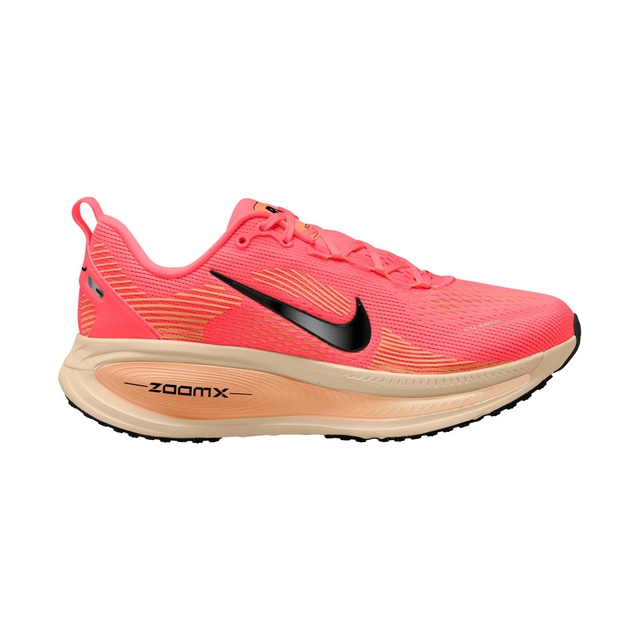 Nike Women's Vomero 18 Running Shoes