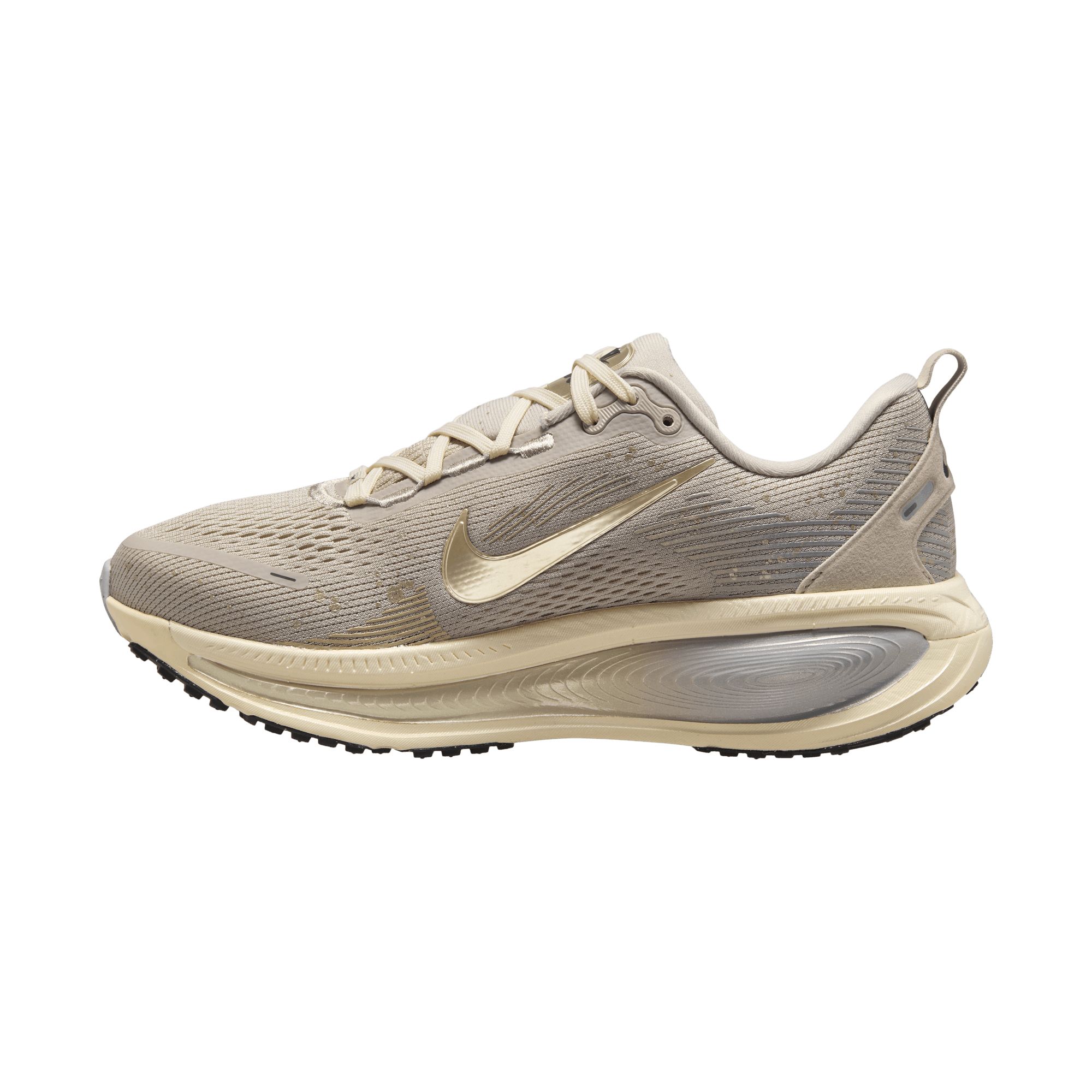 Nike Women's Vomero 18 Running Shoes