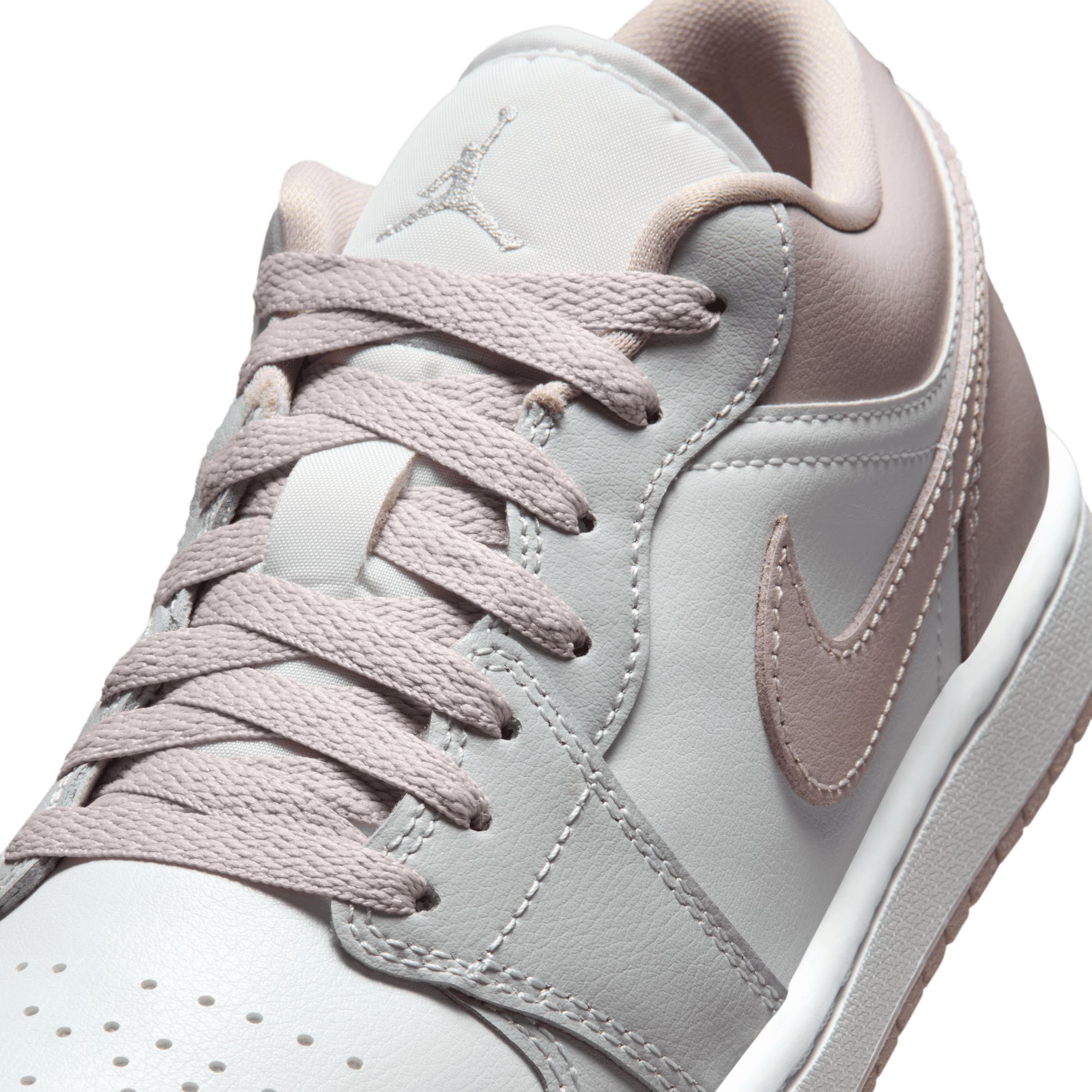 Nike Women's Air Jordan 1 Low Basketball Shoes