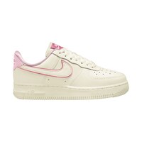 Nike Women's Air Force 1 '07 Essential Shoes Side_Right