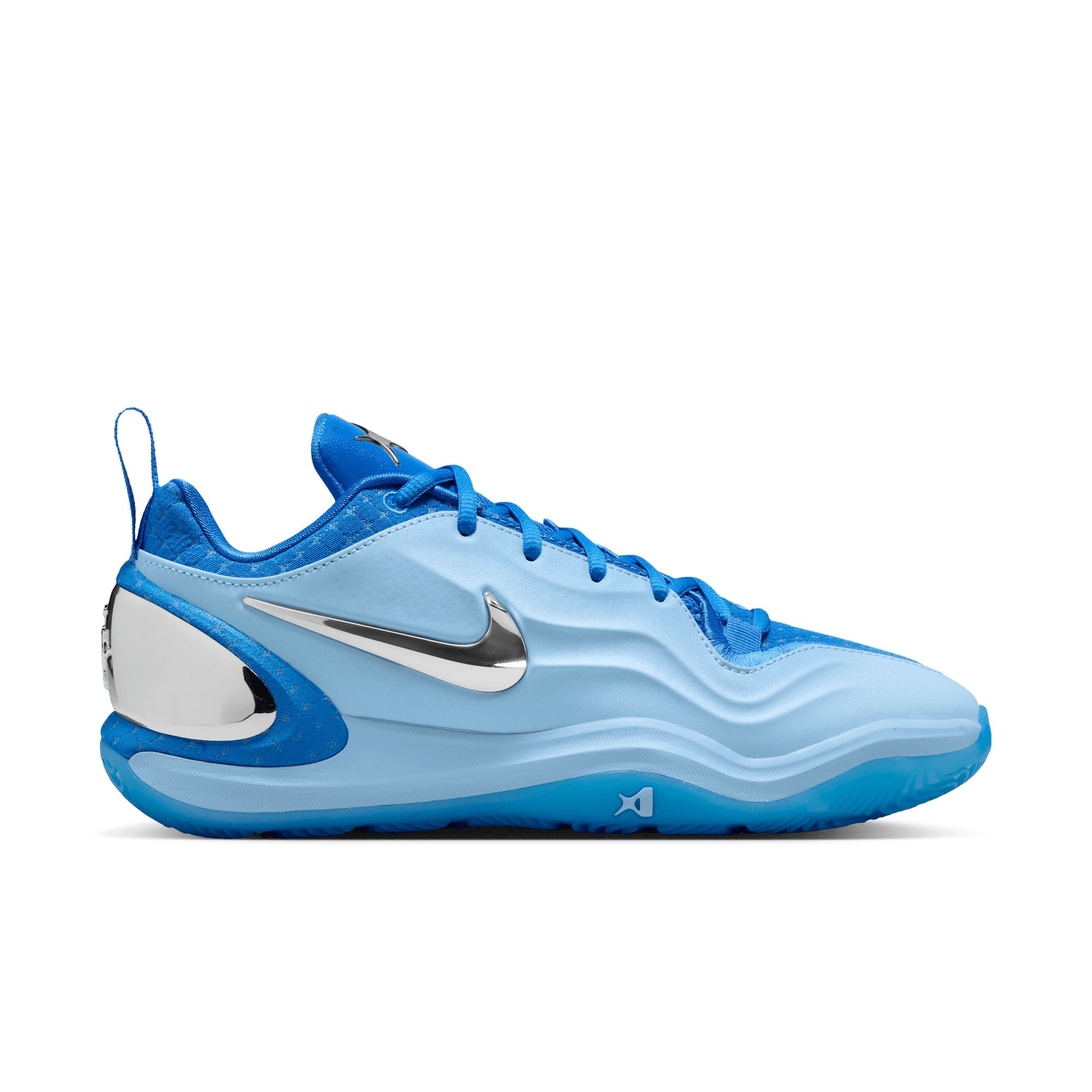 Nike Women's A'Two Basketball Shoes