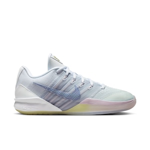 Nike Women's Sabrina 3 Basketball Shoes