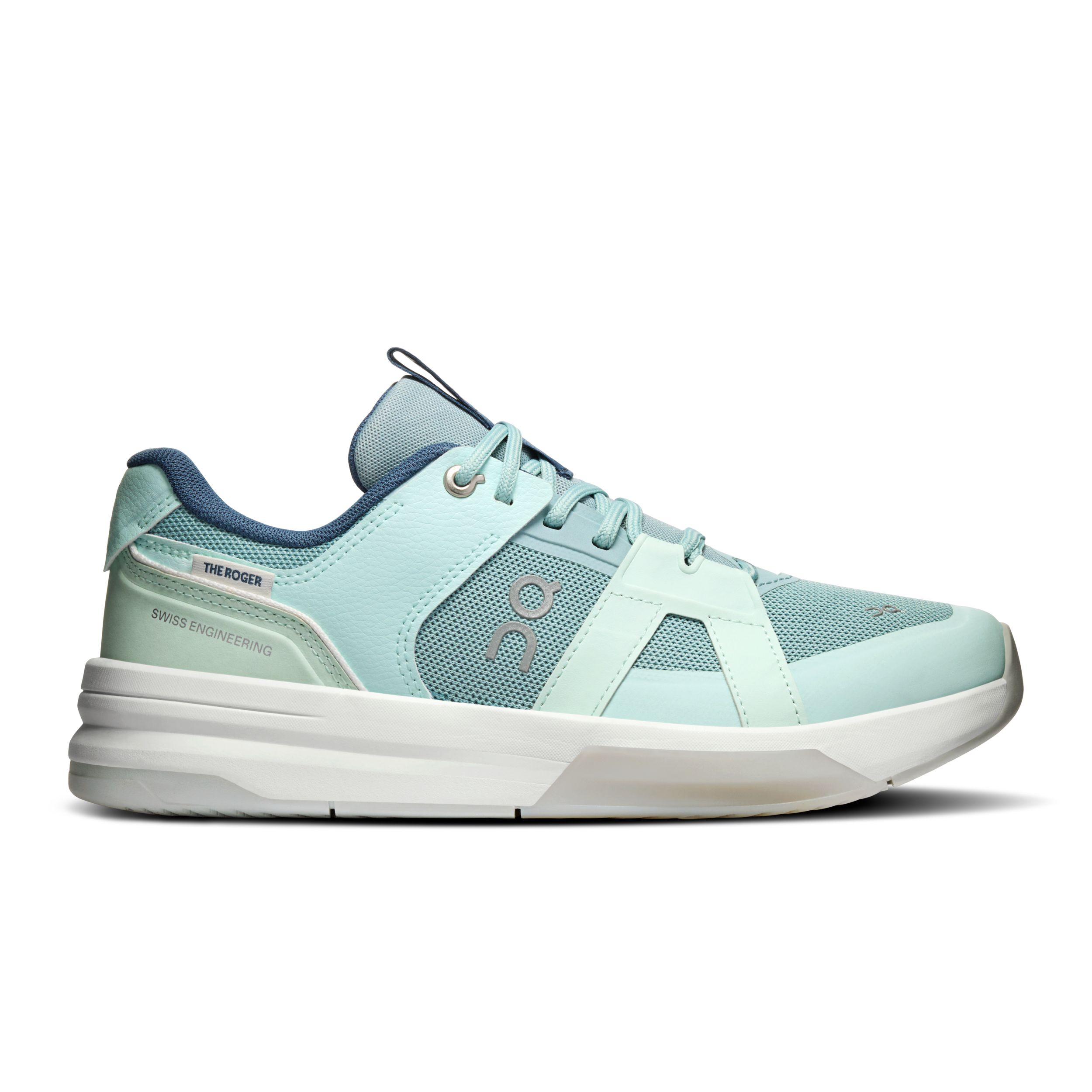 On Women's The Roger Clubhouse Pro 2 Tennis Shoes