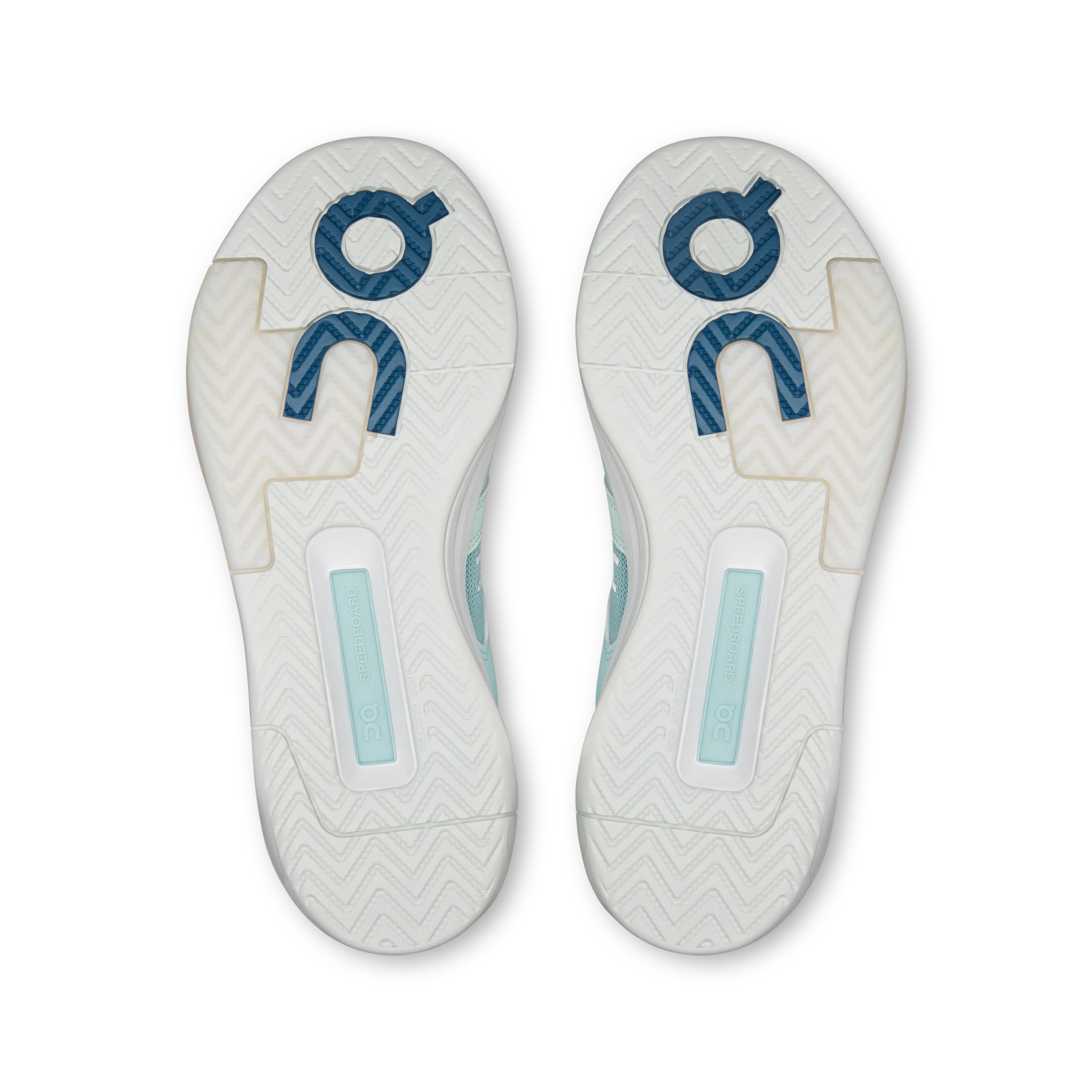 On Women's The Roger Clubhouse Pro 2 Tennis Shoes