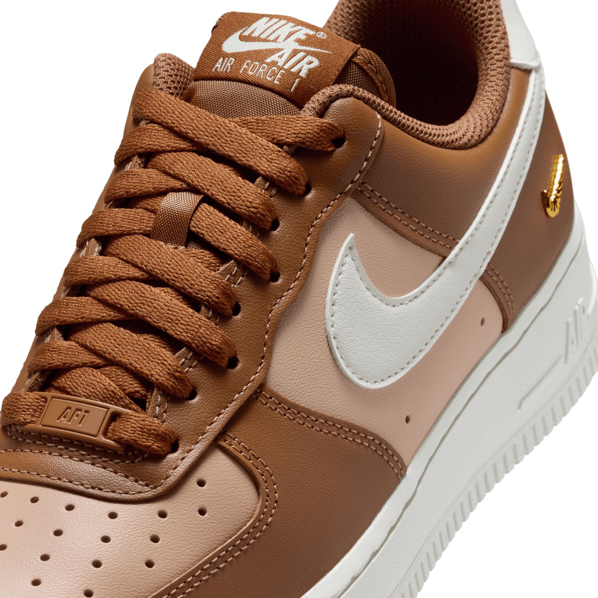 Nike Women's Air Force 1 '07 Shoes